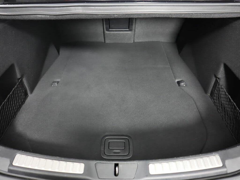 lincoln_continental trunk